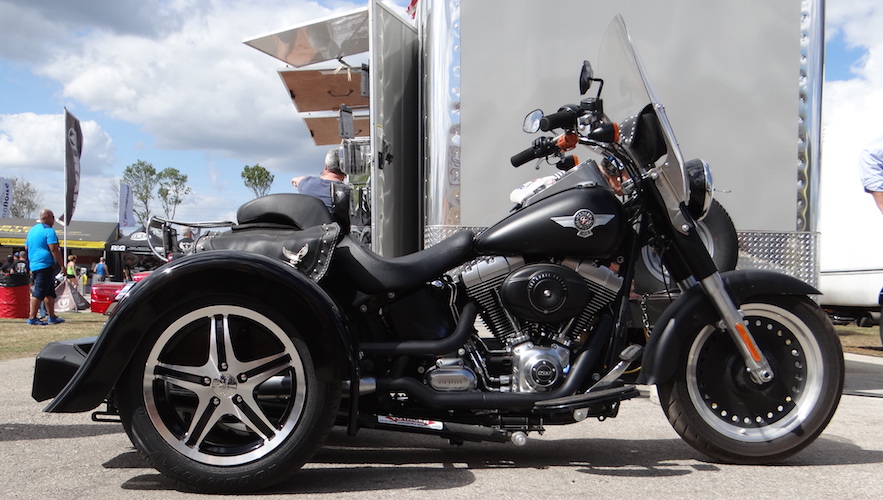 Harley-Davidson Fatboy - Voyager Custom Motorcycle Trike Kit