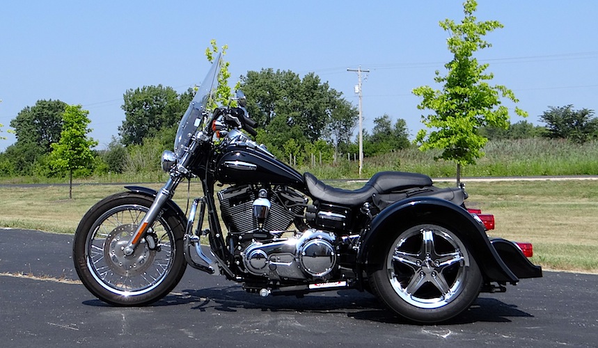 Harley-Davidson Dyna Super Glide - Voyager Classic Motorcycle Trike Kit