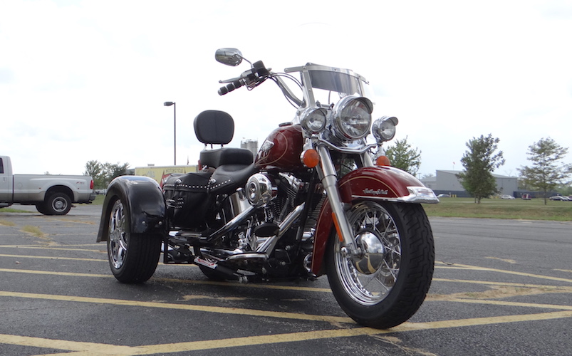 Harley-Davidson Heritage Softail - Voyager Custom Motorcycle Trike Kit